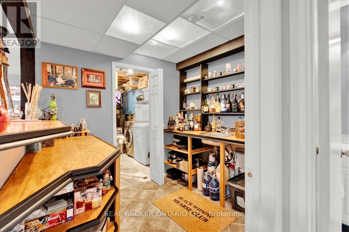 51 Southglen Road, Brantford, Ontario  N3R 6Z9 - Photo 33 - X12504600