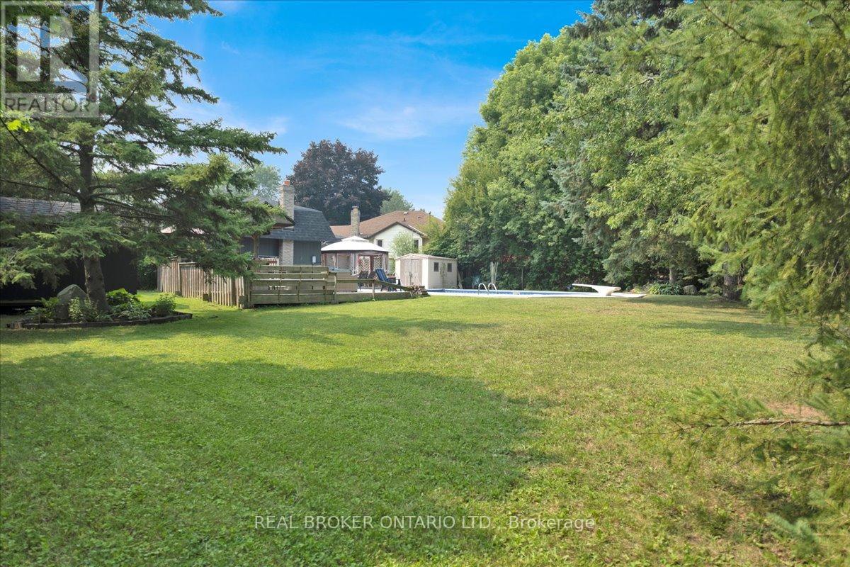 51 Southglen Road, Brantford, Ontario  N3R 6Z9 - Photo 39 - X12504600