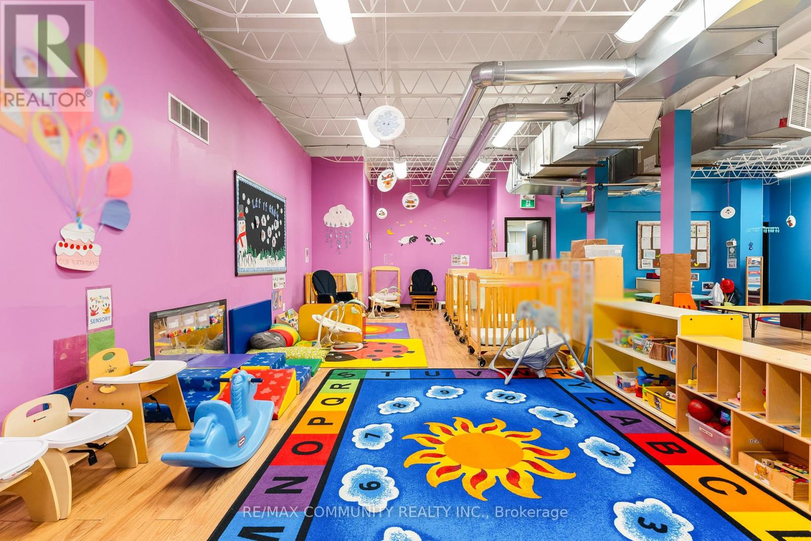 1378 Ouellette Avenue, Windsor, Ontario  N8X 1J8 - Photo 38 - X12504786