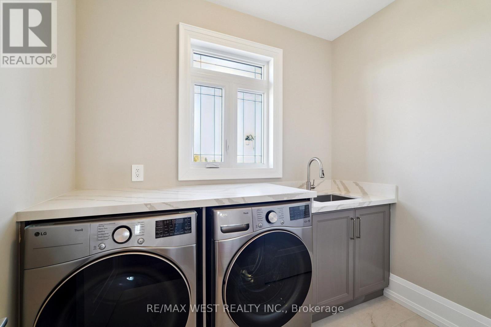 29 W Dykie Court, Bradford West Gwillimbury (Bradford), Ontario  L3Z 0Y1 - Photo 23 - N12504628