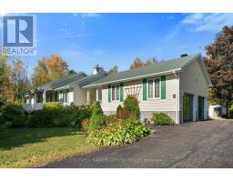 2 SUGAR MAPLE WAY, North Grenville, Ontario