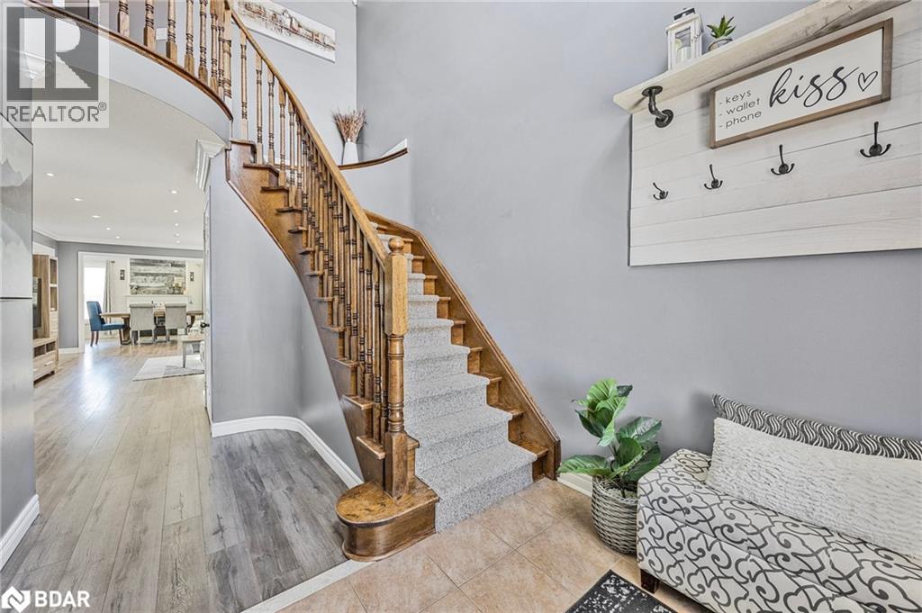 72 Lake Crescent, Barrie, Ontario  L4N 6A6 - Photo 3 - 40785196