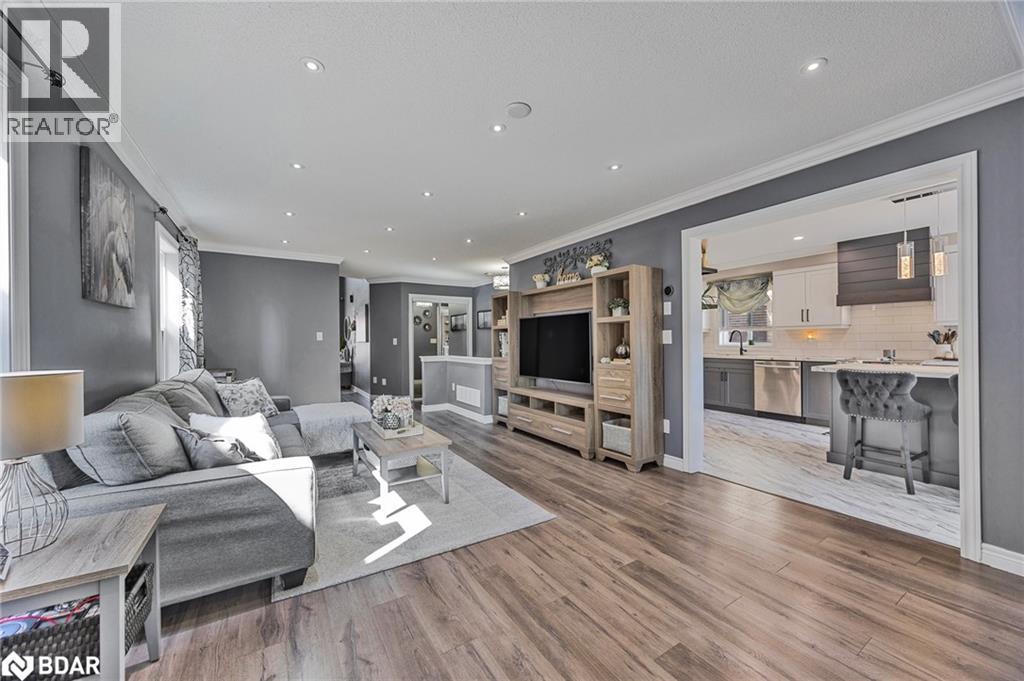 72 Lake Crescent, Barrie, Ontario  L4N 6A6 - Photo 7 - 40785196