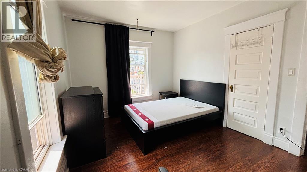 30 Regina Street N, Waterloo, Ontario  N2J 3A1 - Photo 7 - 40785355