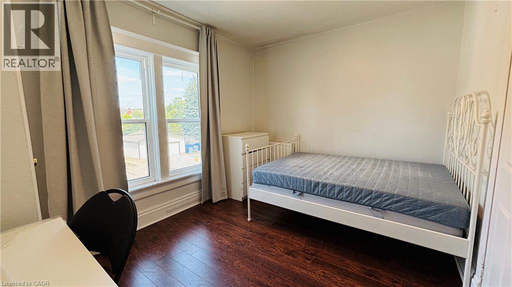 30 Regina Street N, Waterloo, Ontario  N2J 3A1 - Photo 8 - 40785355