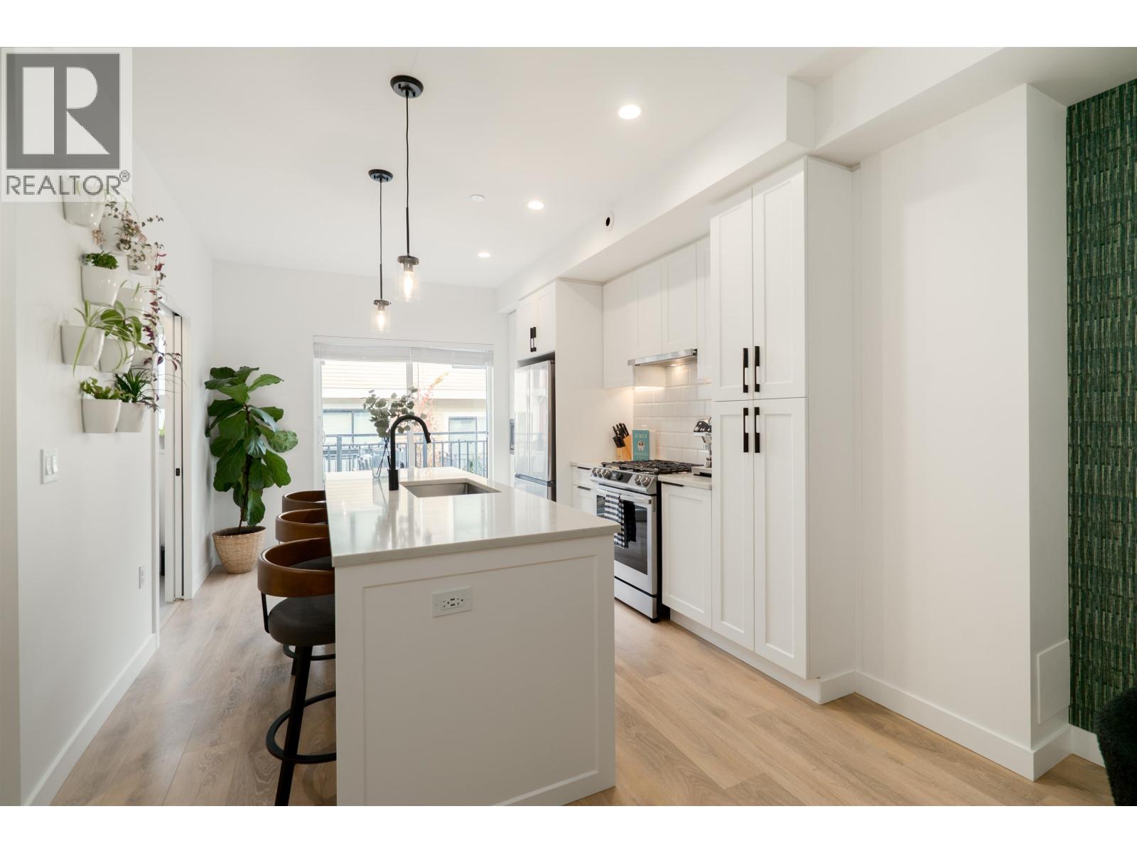 2834 Hope Street, Port Moody, British Columbia  V3H 0L6 - Photo 11 - R3064150