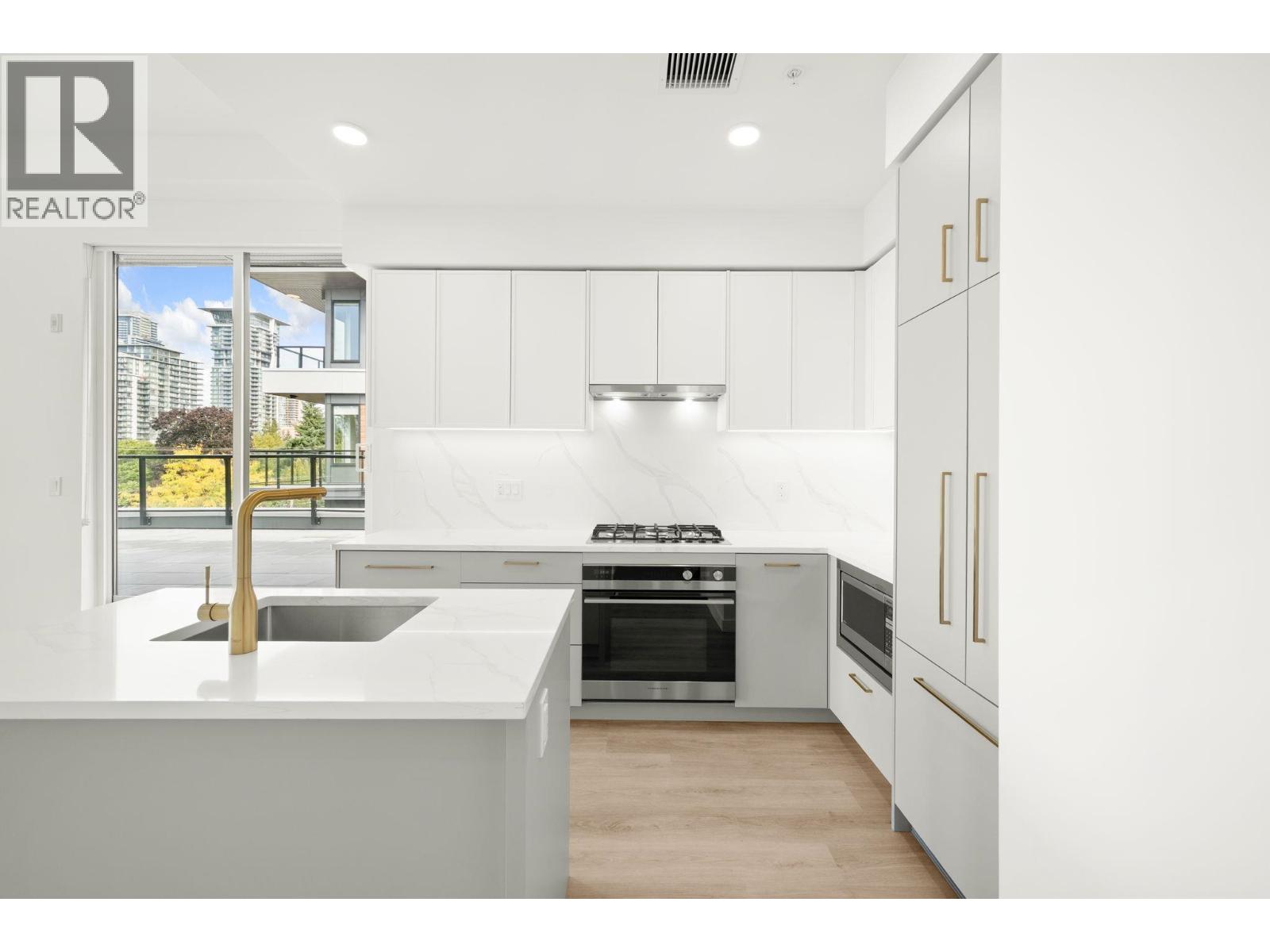 508 375 Clayton Street, Coquitlam, British Columbia  V3K 0J9 - Photo 3 - R3064178