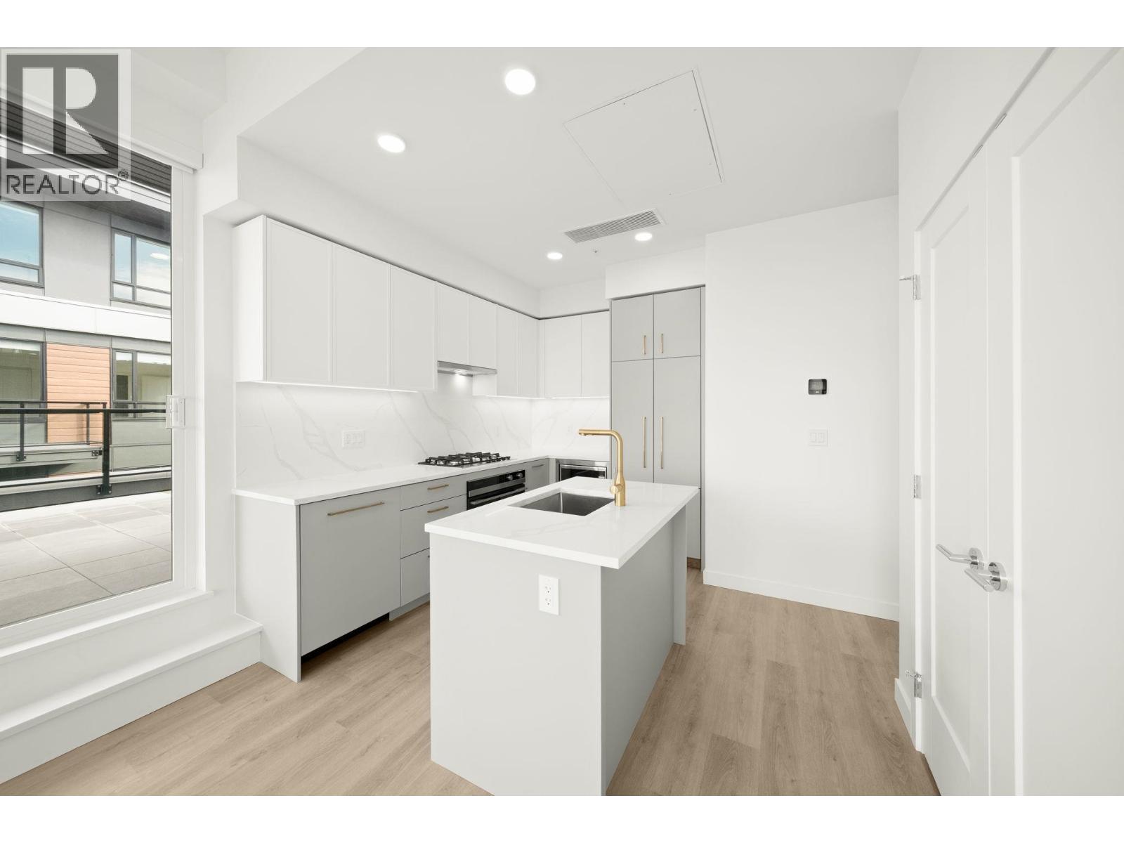 508 375 Clayton Street, Coquitlam, British Columbia  V3K 0J9 - Photo 4 - R3064178