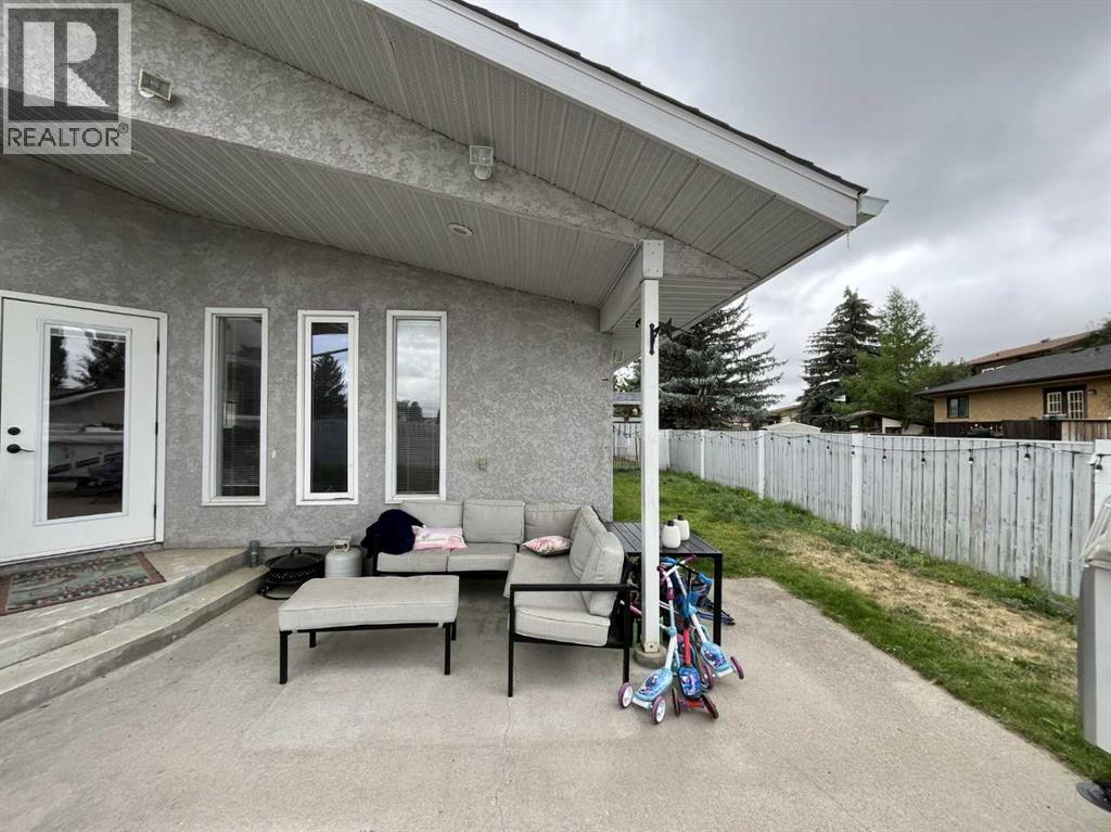 3930 Harmony Place, Taber, Alberta  T1G 1A2 - Photo 4 - A2240625