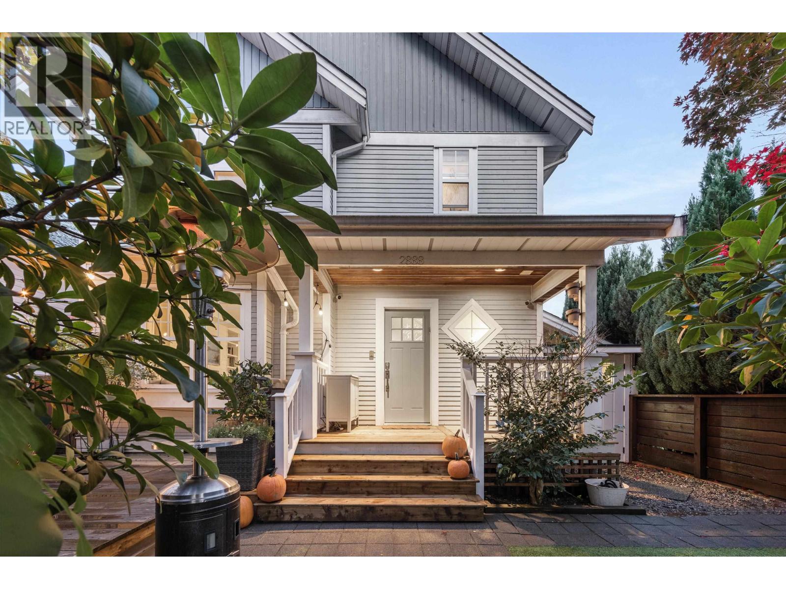 2888 Glen Drive, Vancouver, British Columbia  V5T 4B8 - Photo 1 - R3064183