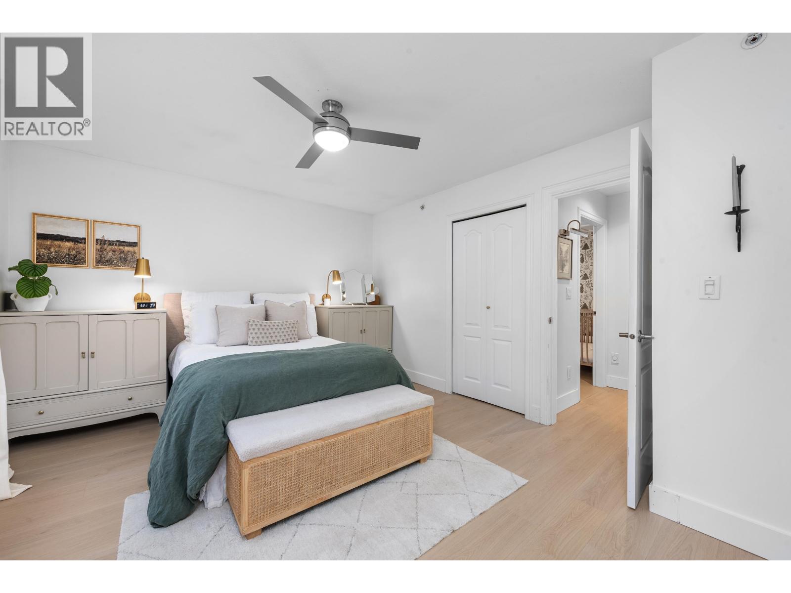 2888 Glen Drive, Vancouver, British Columbia  V5T 4B8 - Photo 28 - R3064183