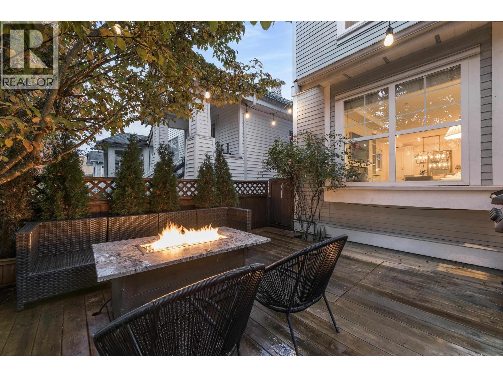 2888 Glen Drive, Vancouver, British Columbia  V5T 4B8 - Photo 7 - R3064183