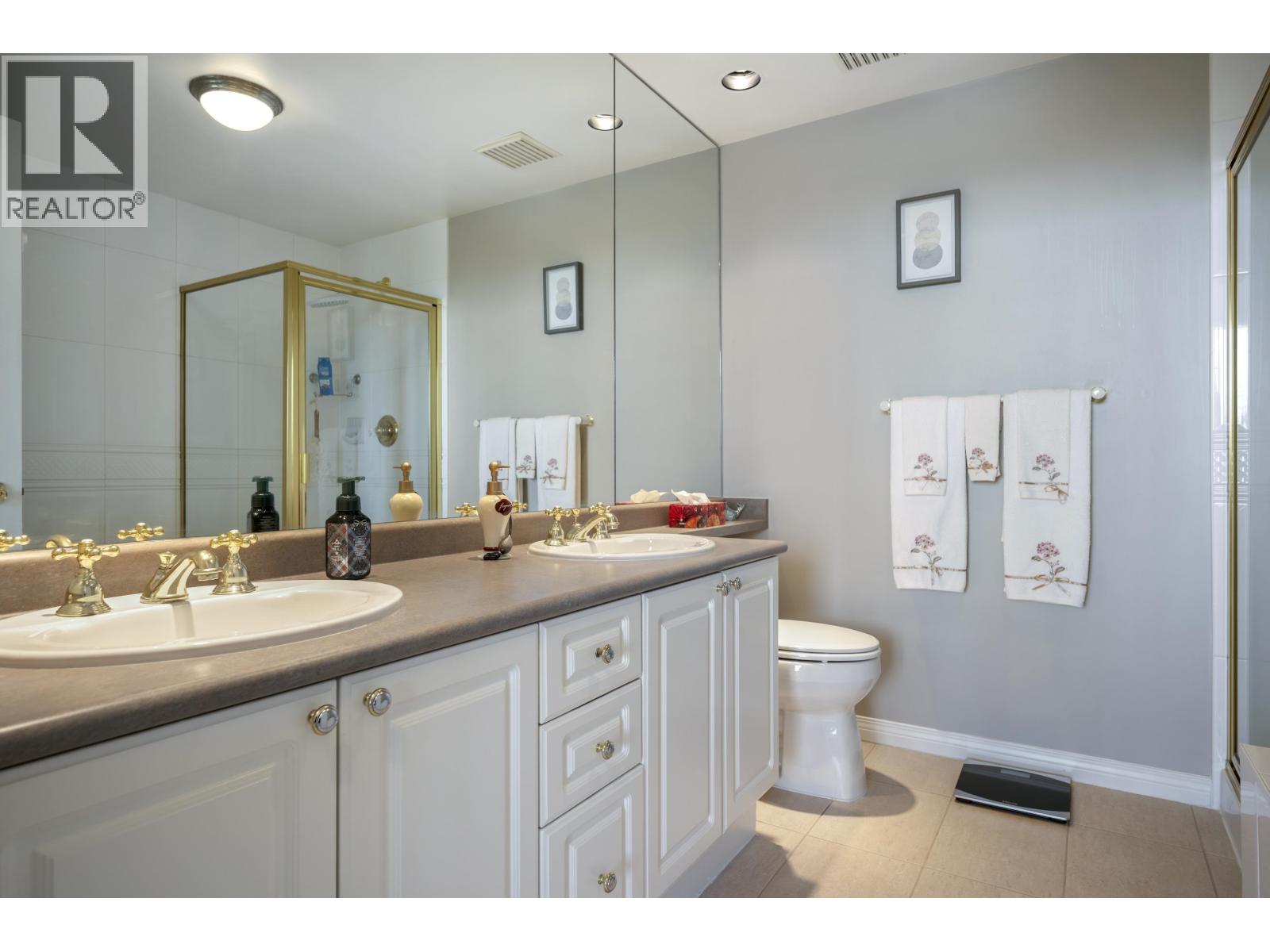 2805 6837 Station Hill Drive, Burnaby, British Columbia  V3N 5B7 - Photo 25 - R3064186