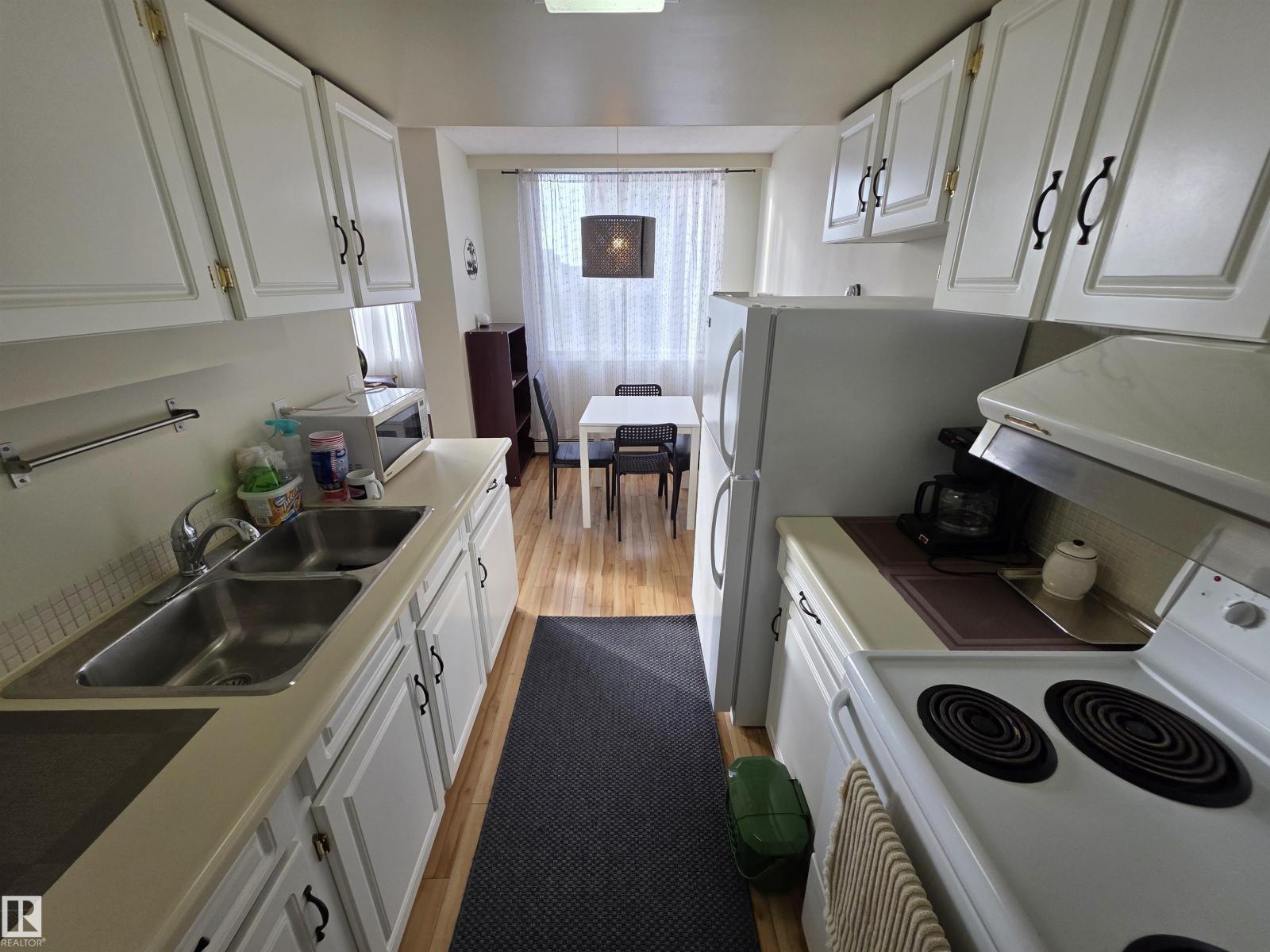 #810 9909 104 St Nw, Edmonton, Alberta T5K 2G5 - Photo 6 - E4463862