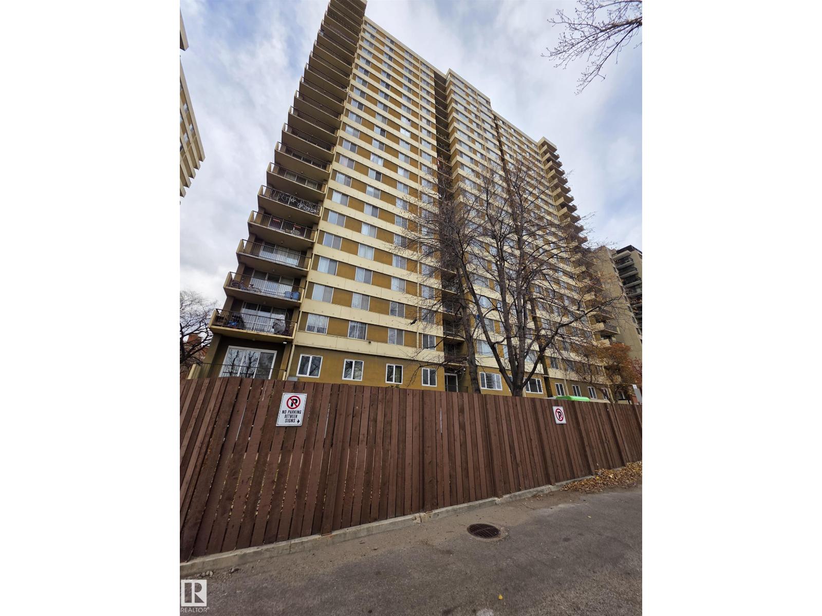 #810 9909 104 St Nw, Edmonton, Alberta T5K 2G5 - Photo 2 - E4463862
