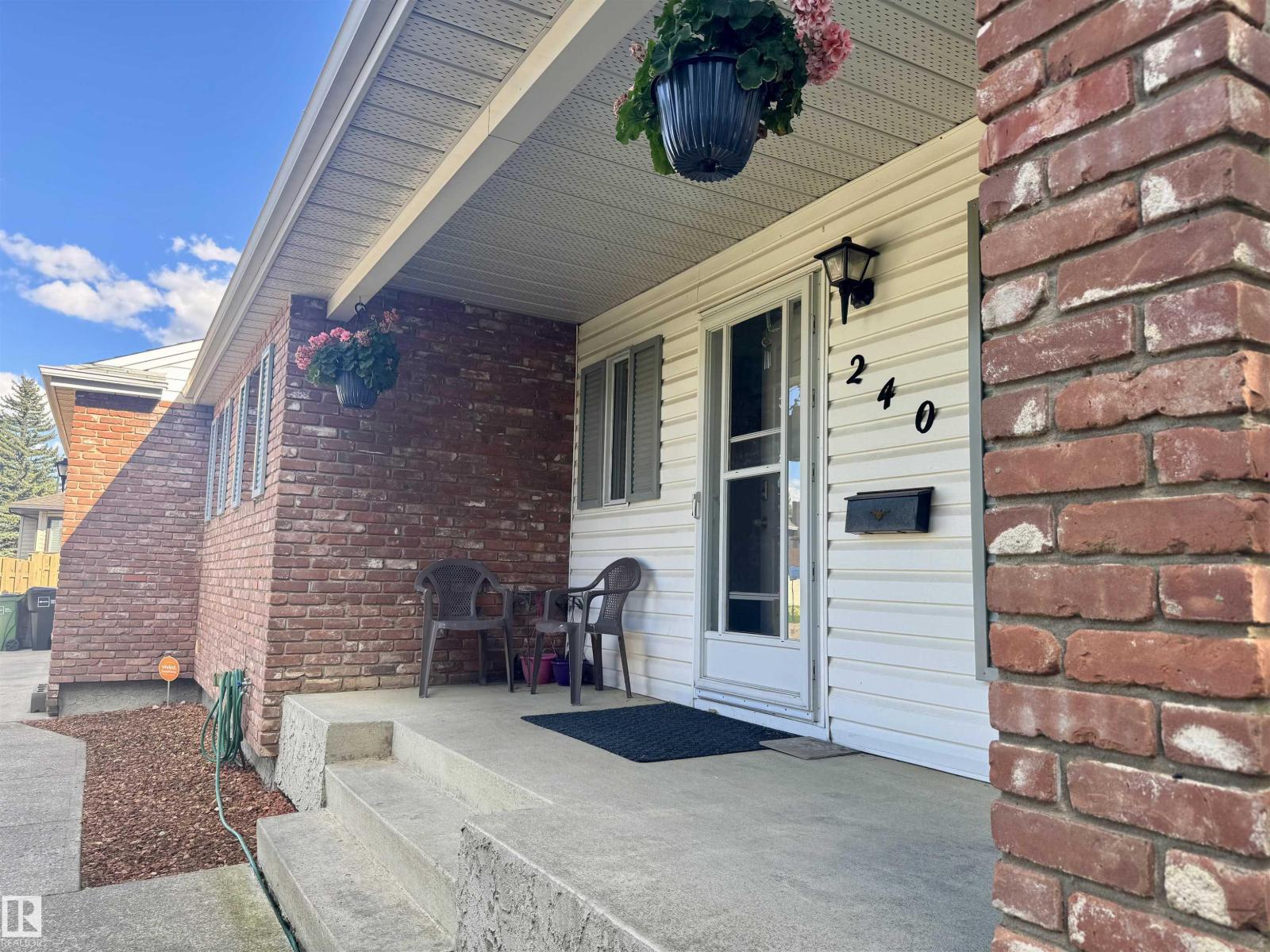 240 Waygood Rd Nw, Edmonton, Alberta  T5T 5M3 - Photo 8 - E4453563