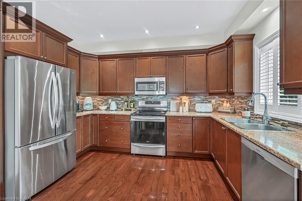 99 Panabaker Drive Unit# 8, Ancaster, Ontario  L9G 0A3 - Photo 16 - 40782559