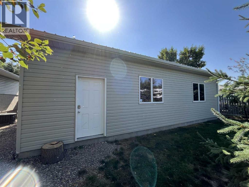 126 Harris Road, Taber, Alberta  T1G 2E4 - Photo 9 - A2258954