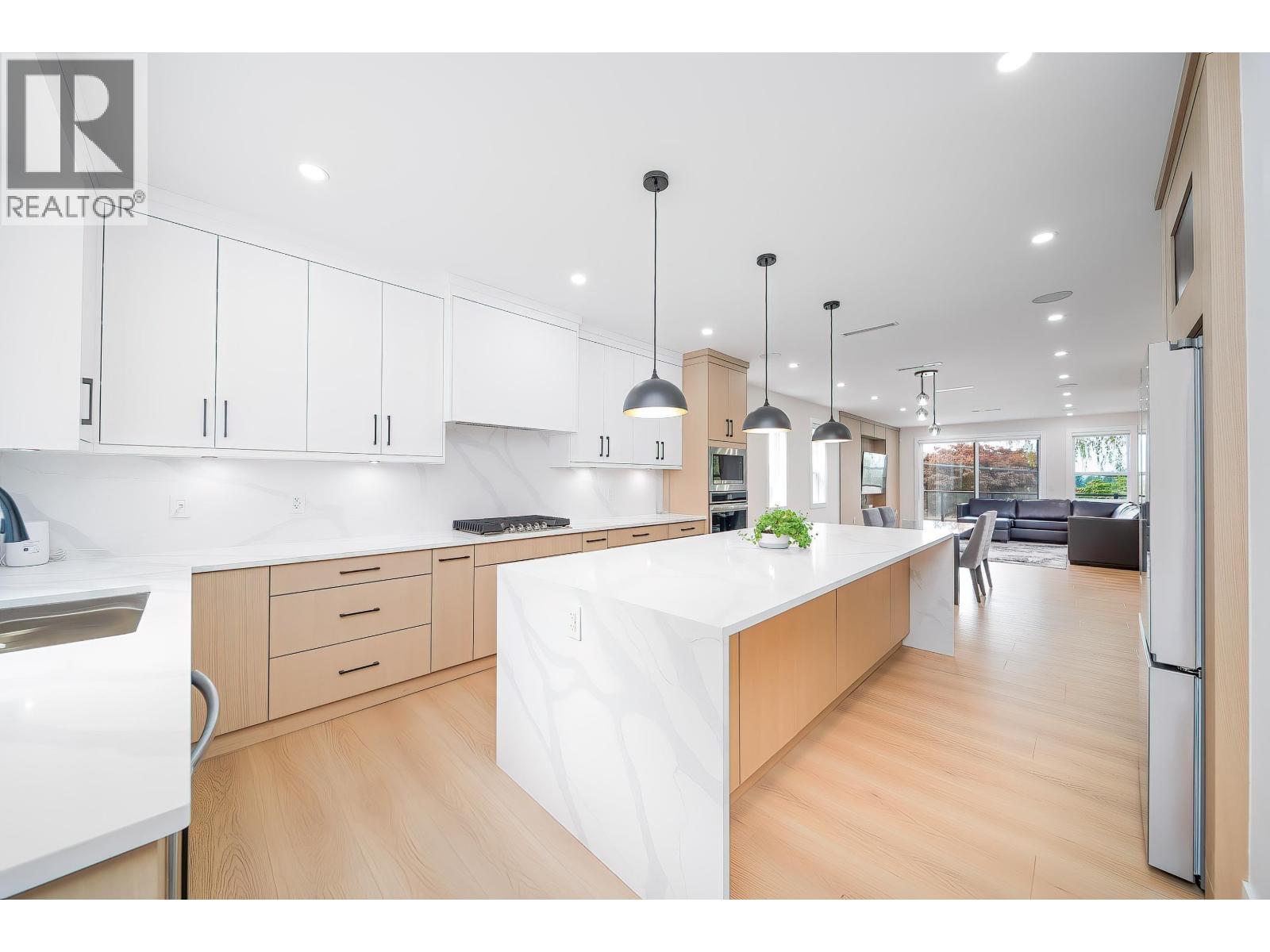 7820 Stanley Street, Burnaby, British Columbia  V5E 1V8 - Photo 10 - R3064166