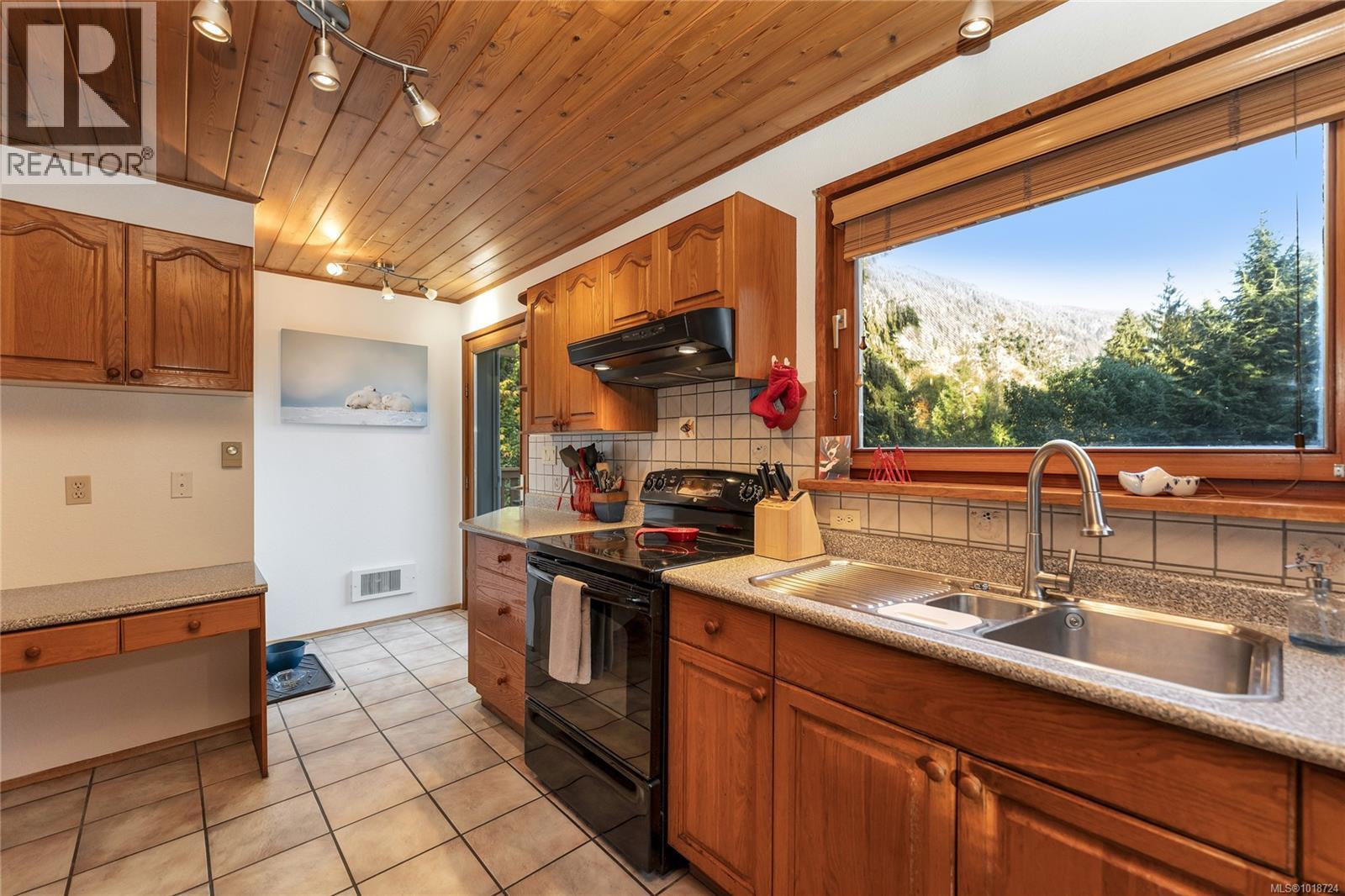 8105 Miracle Close, Youbou, British Columbia  V0R 3E1 - Photo 27 - 1018724