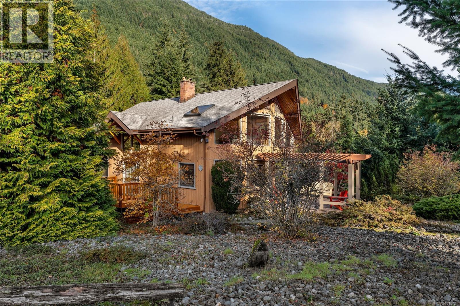 8105 Miracle Close, Youbou, British Columbia  V0R 3E1 - Photo 22 - 1018724