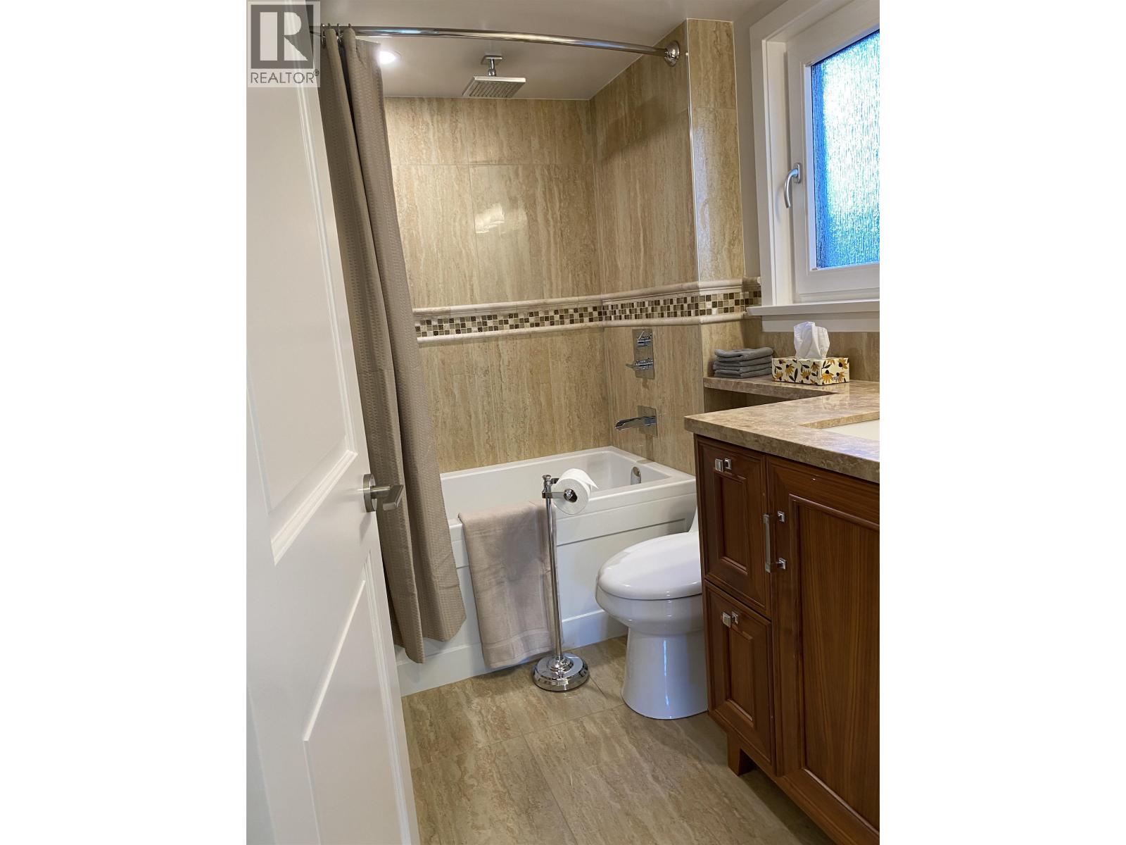 Basement Suite 7986 Rosewood Street, Burnaby, British Columbia  V5E 2H3 - Photo 7 - R3064146