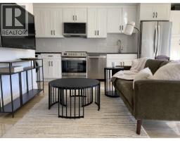 Basement Suite 7986 ROSEWOOD STREET, Burnaby, British Columbia