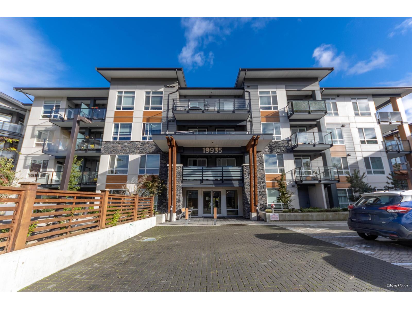 112 19935 75A AVENUE, Langley, British Columbia