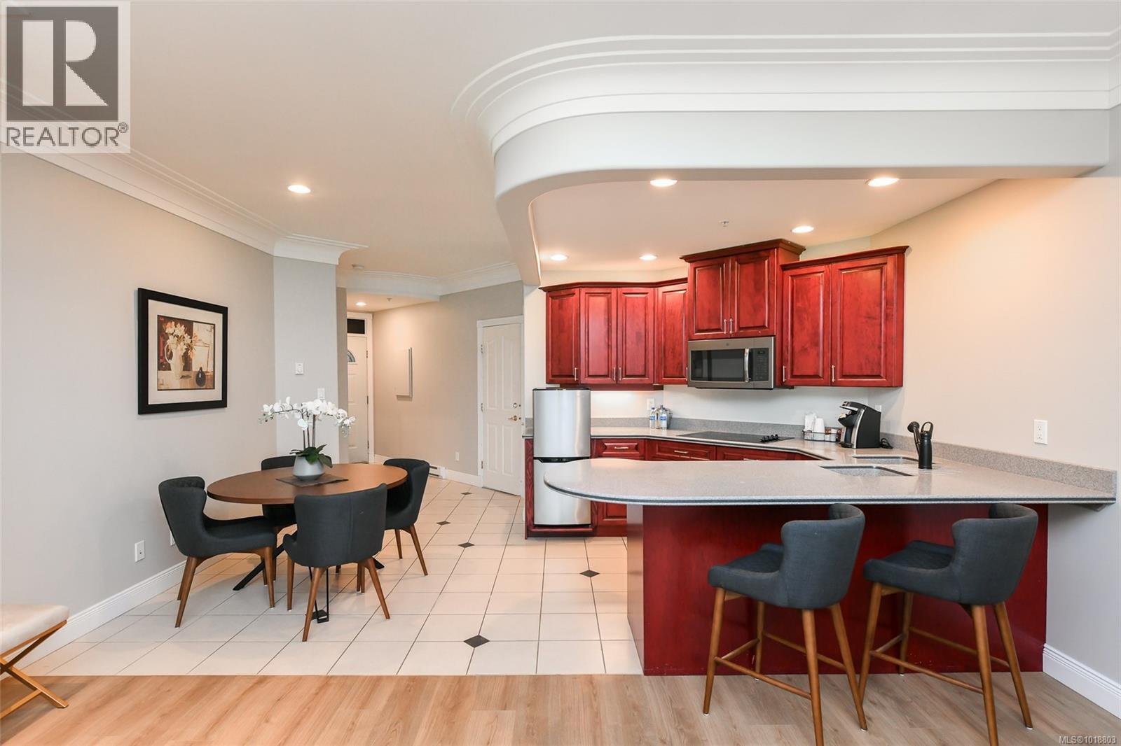 901-902b 366 Clubhouse Dr, Courtenay, British Columbia  V9N 9G3 - Photo 5 - 1018803