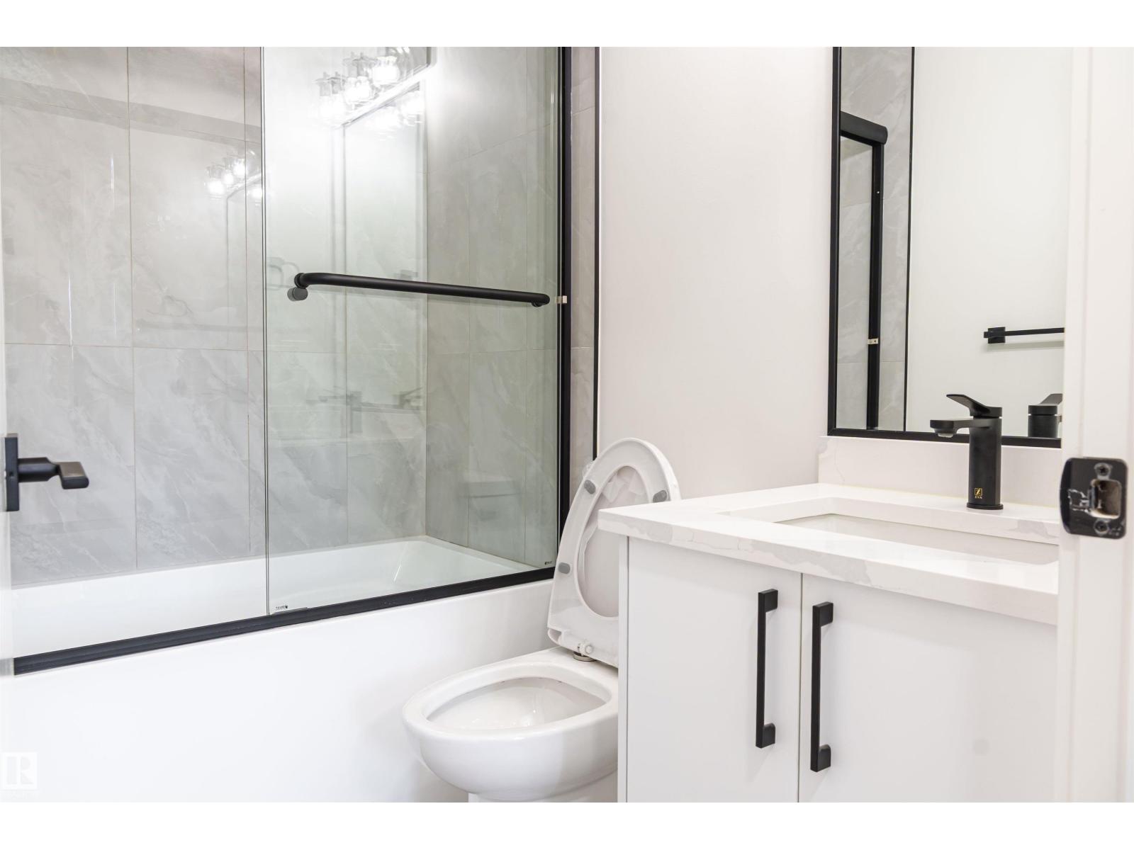 3710 41 Av Nw, Edmonton, Alberta  T6L 5M2 - Photo 13 - E4464577