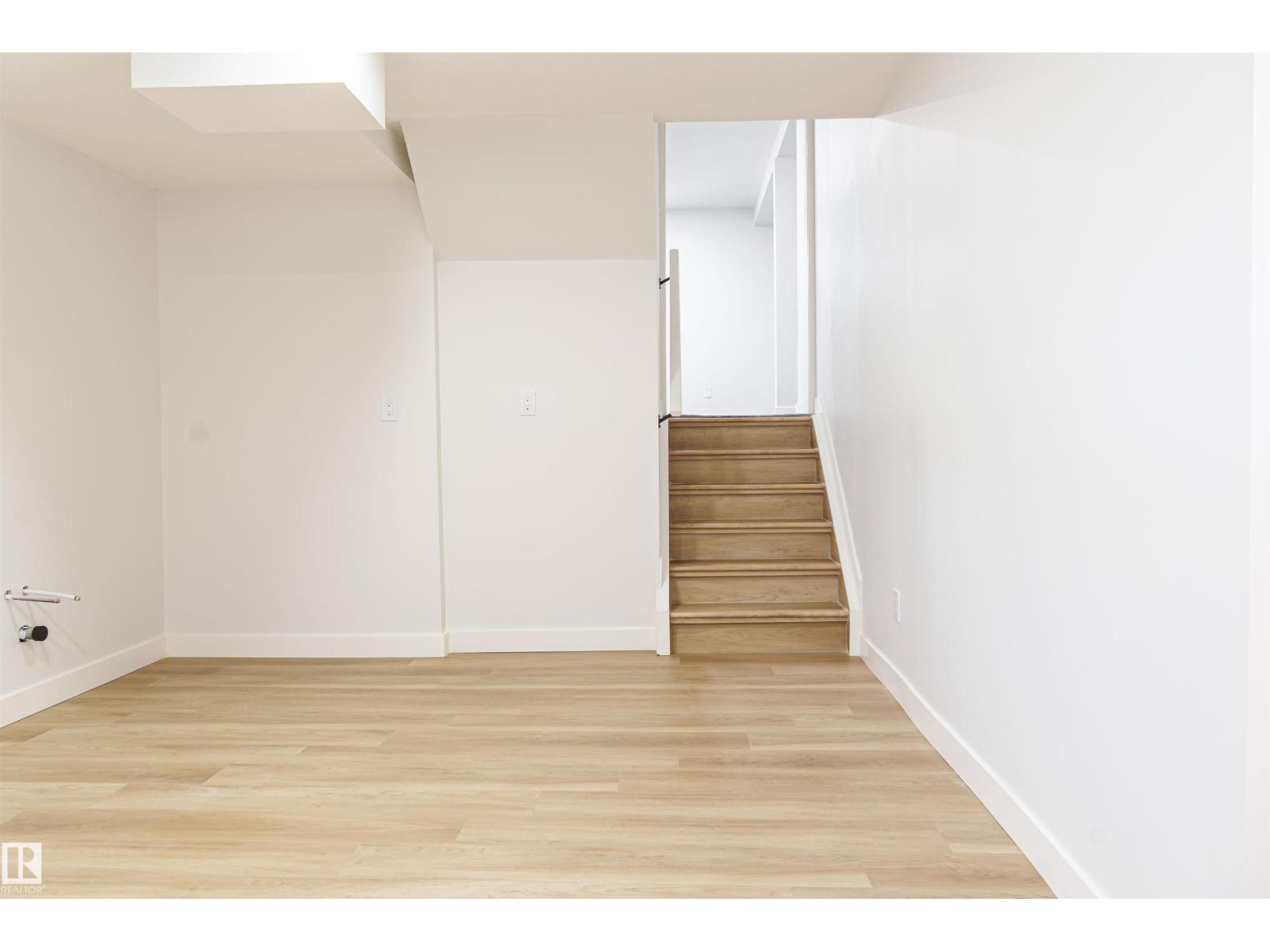 3710 41 Av Nw, Edmonton, Alberta  T6L 5M2 - Photo 30 - E4464577