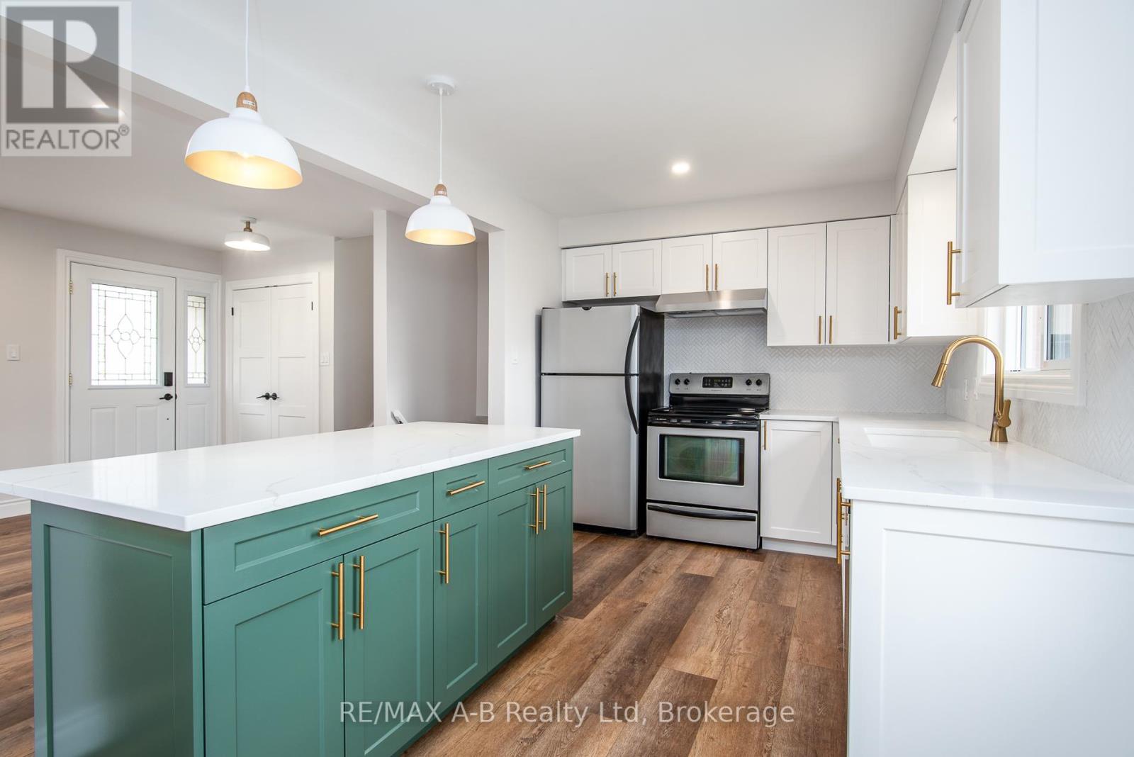 149 Norfolk Street, Stratford, Ontario  N5A 3Y7 - Photo 12 - X12504666