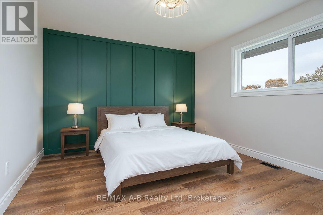 149 Norfolk Street, Stratford, Ontario  N5A 3Y7 - Photo 22 - X12504666