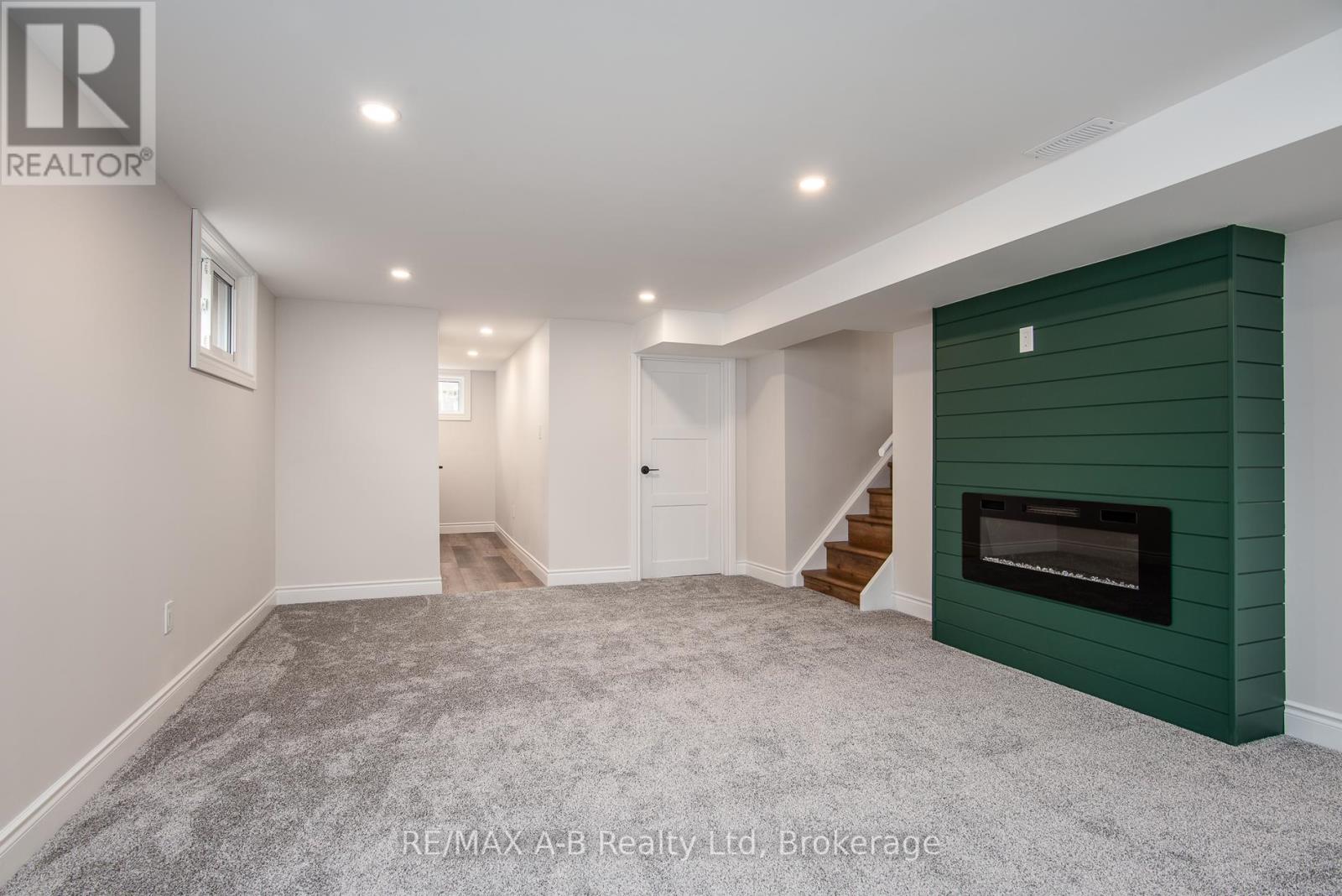 149 Norfolk Street, Stratford, Ontario  N5A 3Y7 - Photo 34 - X12504666