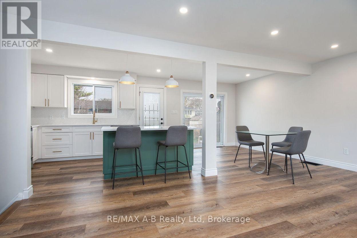 149 Norfolk Street, Stratford, Ontario  N5A 3Y7 - Photo 6 - X12504666