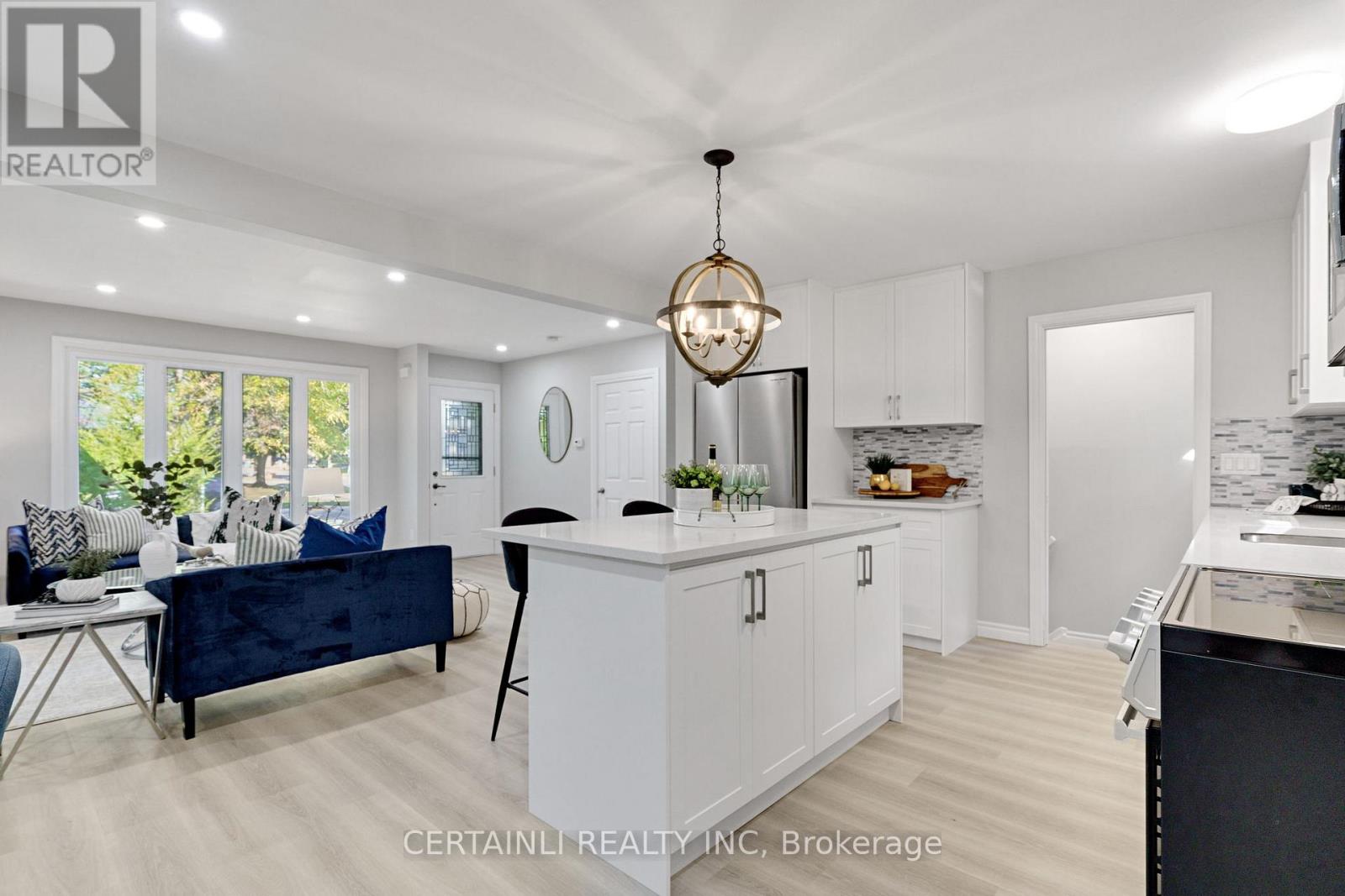 723 Barclay Road, London South, Ontario  N6K 1K4 - Photo 15 - X12446811