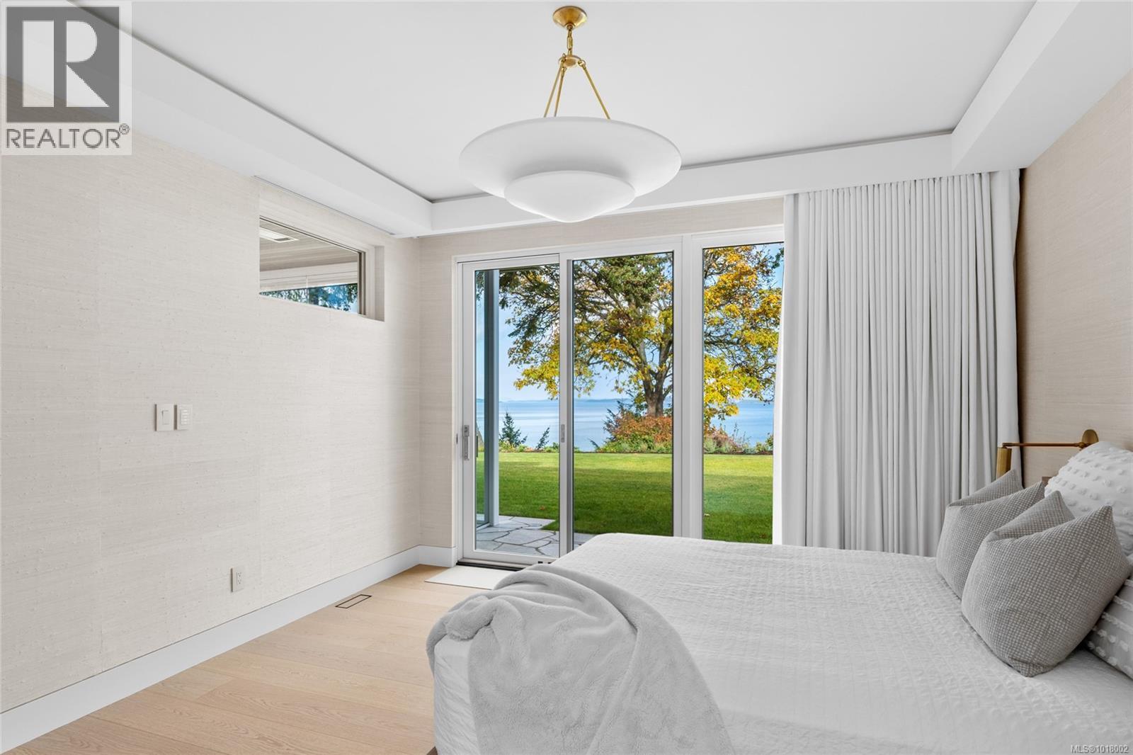 4570 Bissenden Pl, Saanich, British Columbia  V8N 3K4 - Photo 21 - 1018002