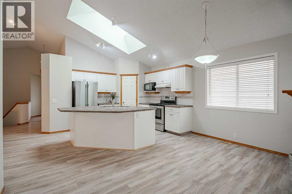 132 Chaparral Villas Se, Calgary, Alberta  T2X 3M8 - Photo 7 - A2253306