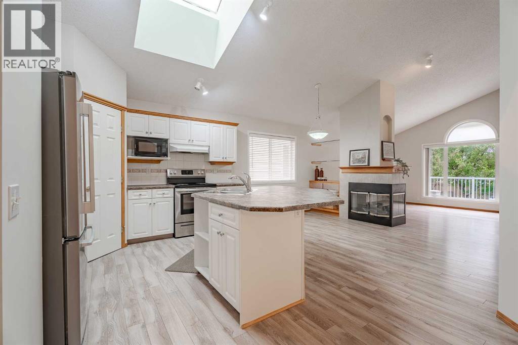 132 Chaparral Villas Se, Calgary, Alberta  T2X 3M8 - Photo 5 - A2253306