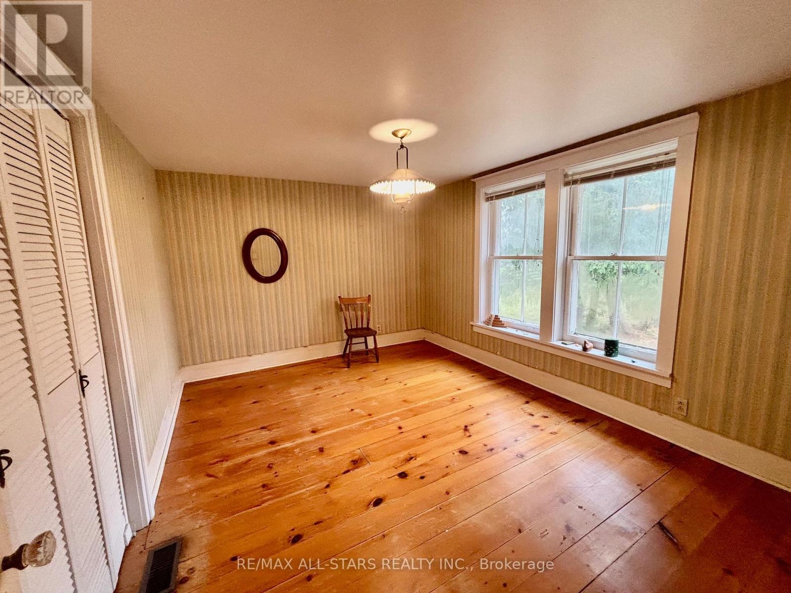 15820 Warden Avenue, Whitchurch-Stouffville, Ontario  L4A 2V6 - Photo 17 - N12497398