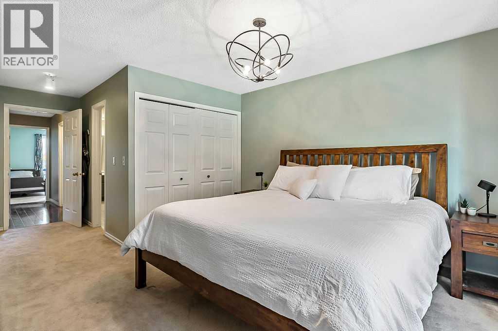 637 Strathcona Drive Sw, Calgary, Alberta  T3H 1K6 - Photo 19 - A2263882