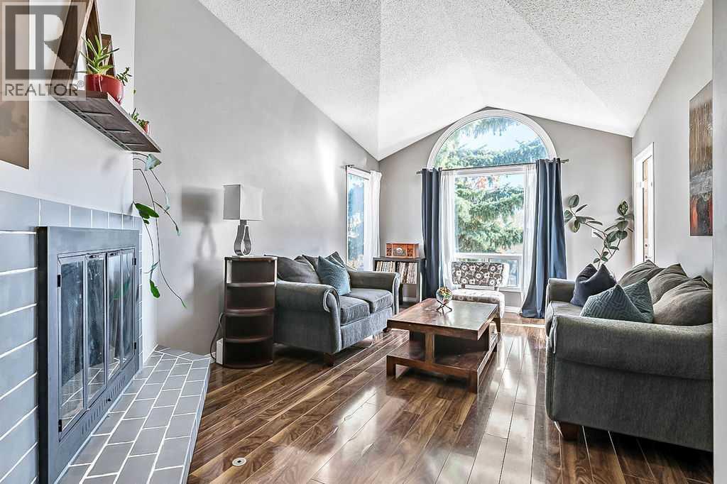 637 Strathcona Drive Sw, Calgary, Alberta  T3H 1K6 - Photo 12 - A2263882