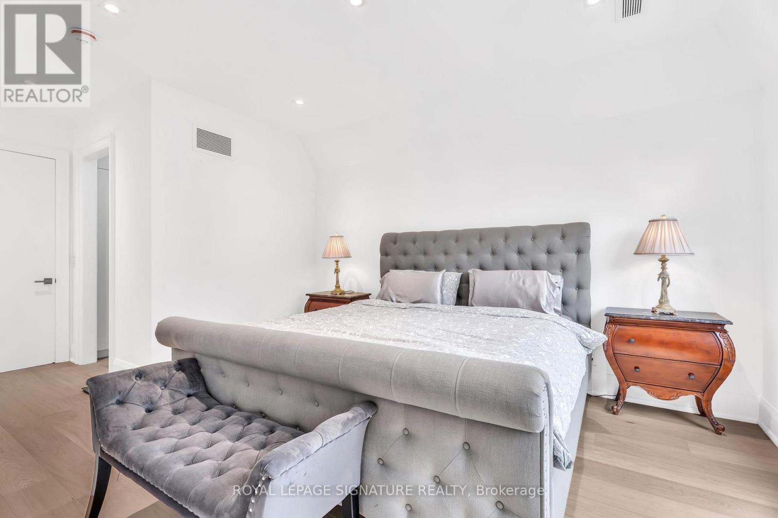 171 Elmwood Avenue, Toronto, Ontario  M2N 3M3 - Photo 25 - C12504954