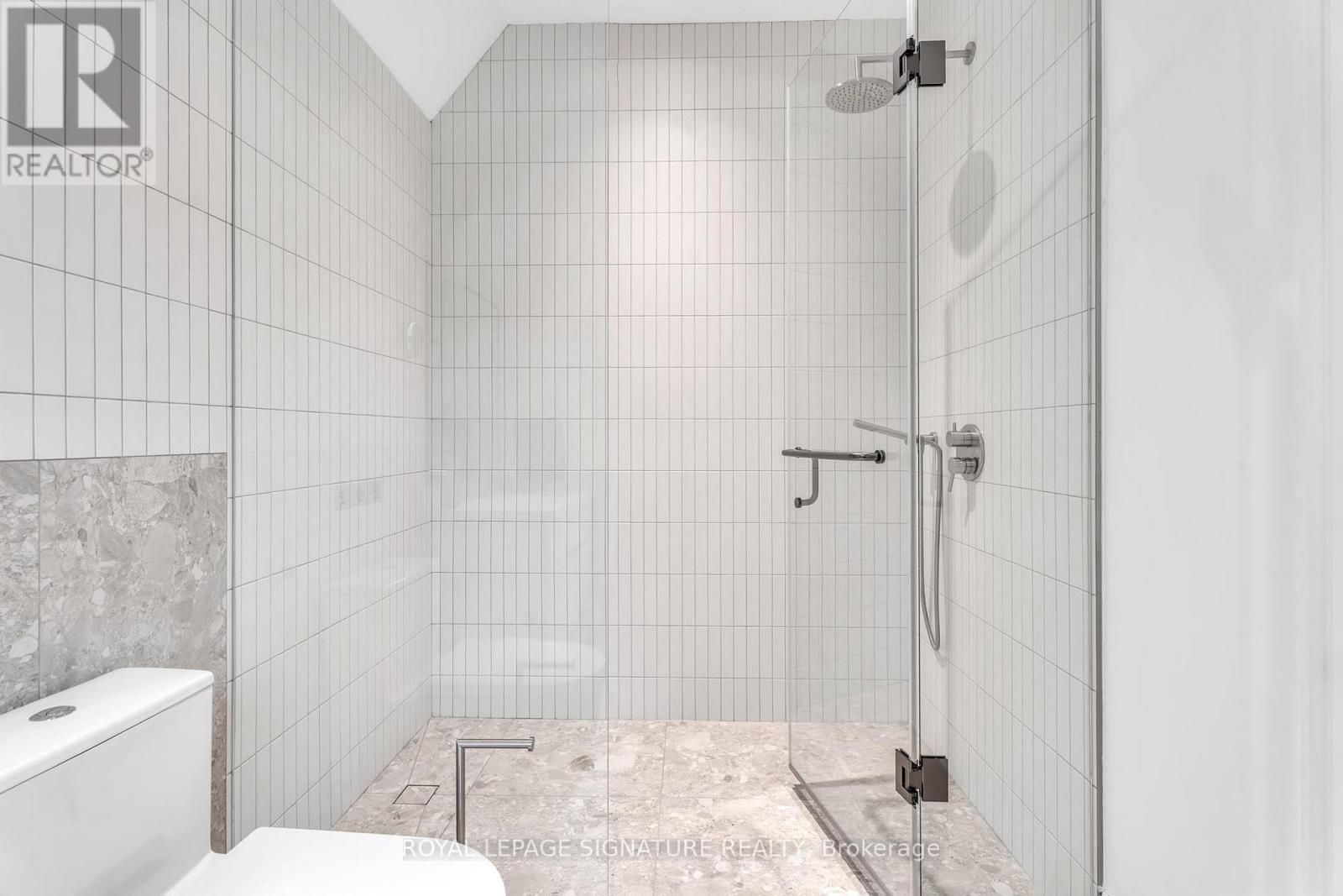 171 Elmwood Avenue, Toronto, Ontario  M2N 3M3 - Photo 37 - C12504954