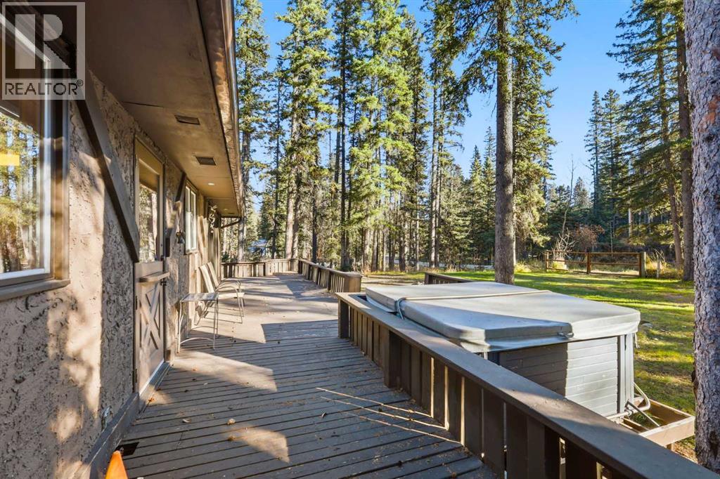 31 White Crescent, Bragg Creek, Alberta  T0L 0K0 - Photo 13 - A2266656