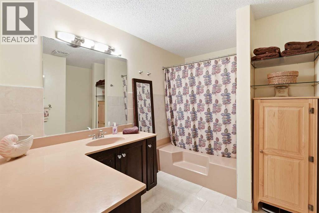 31 White Crescent, Bragg Creek, Alberta  T0L 0K0 - Photo 35 - A2266656