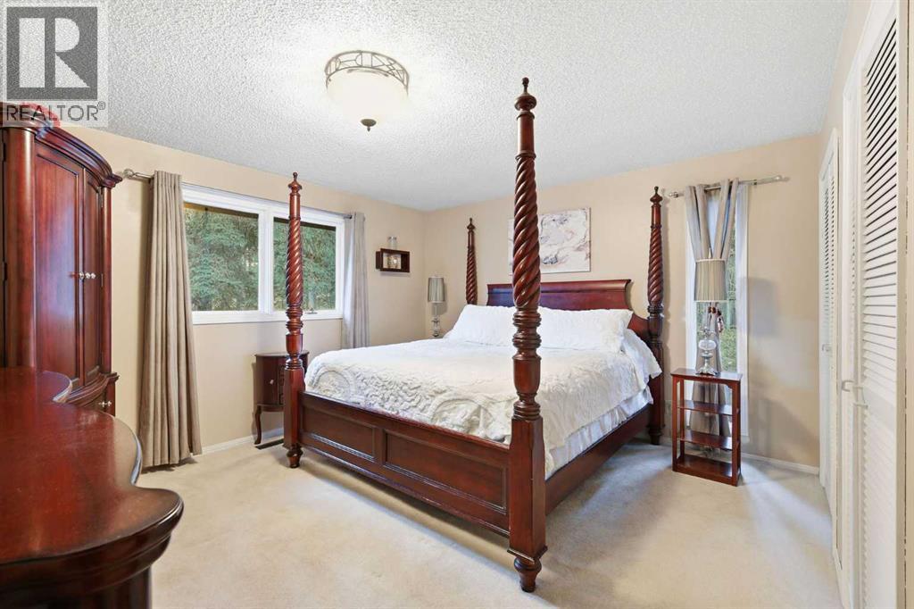 31 White Crescent, Bragg Creek, Alberta  T0L 0K0 - Photo 34 - A2266656