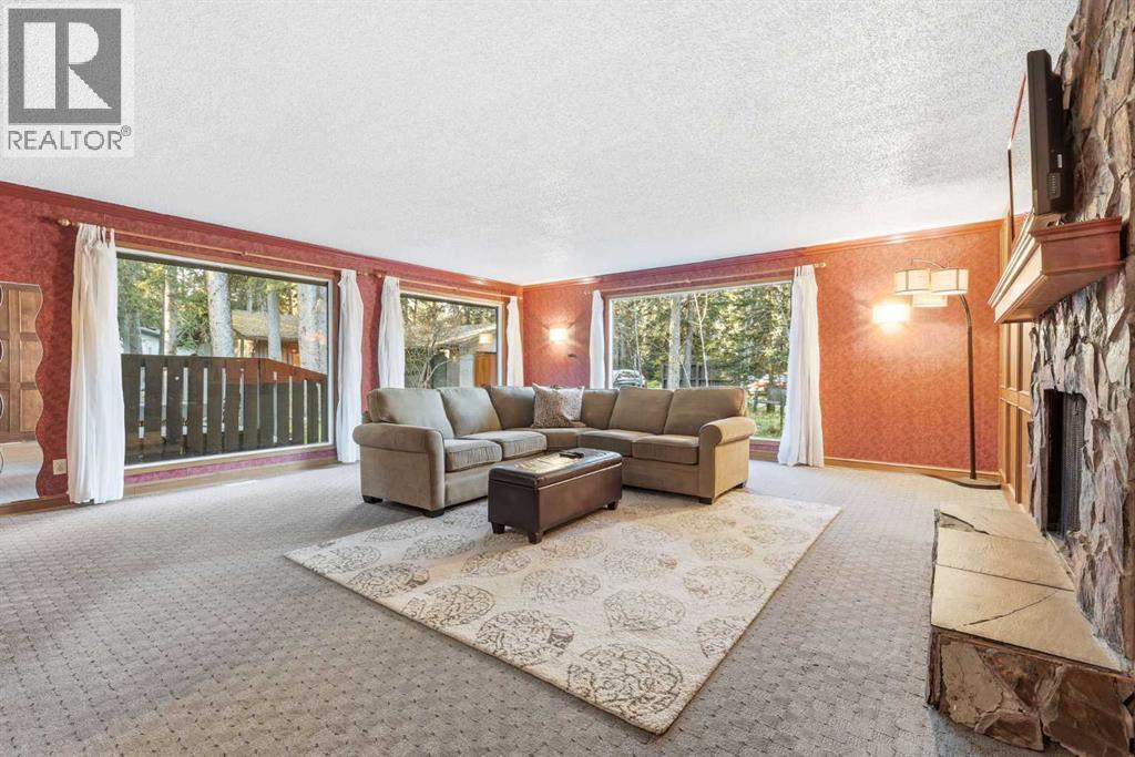 31 White Crescent, Bragg Creek, Alberta  T0L 0K0 - Photo 30 - A2266656