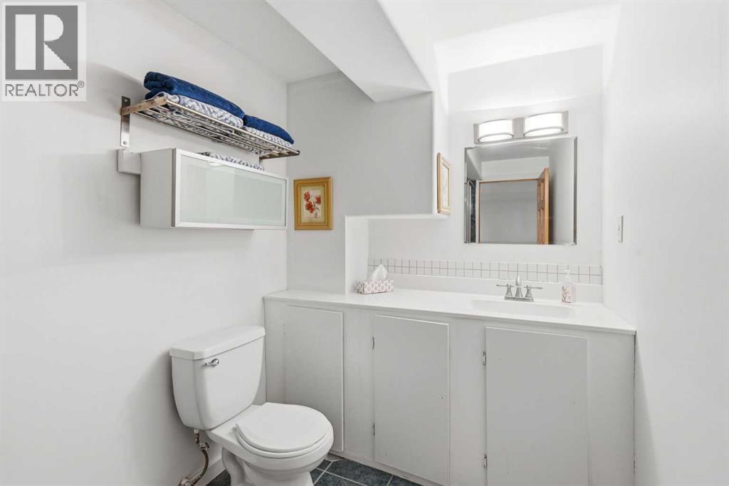 31 White Crescent, Bragg Creek, Alberta  T0L 0K0 - Photo 44 - A2266656