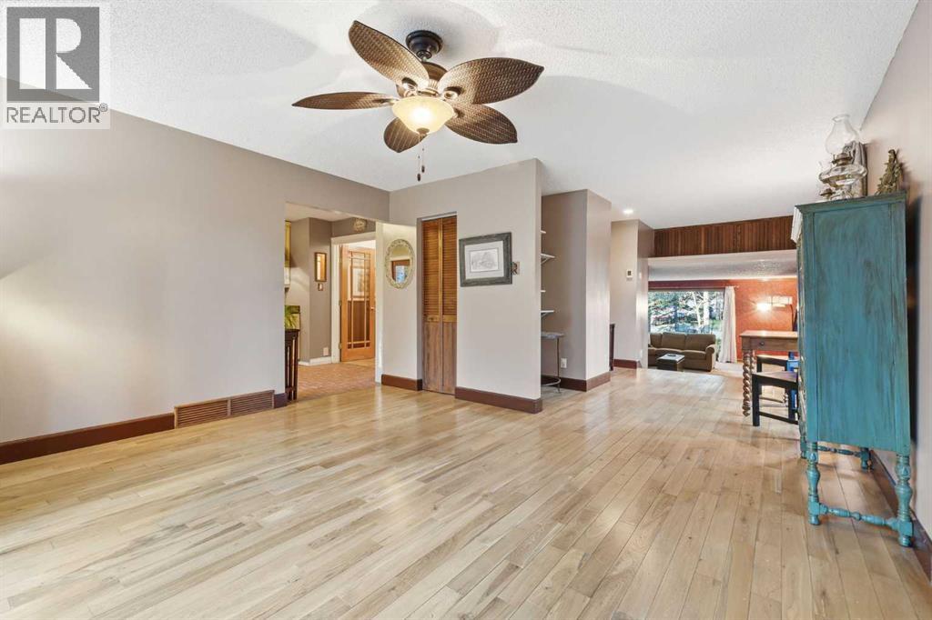 31 White Crescent, Bragg Creek, Alberta  T0L 0K0 - Photo 26 - A2266656